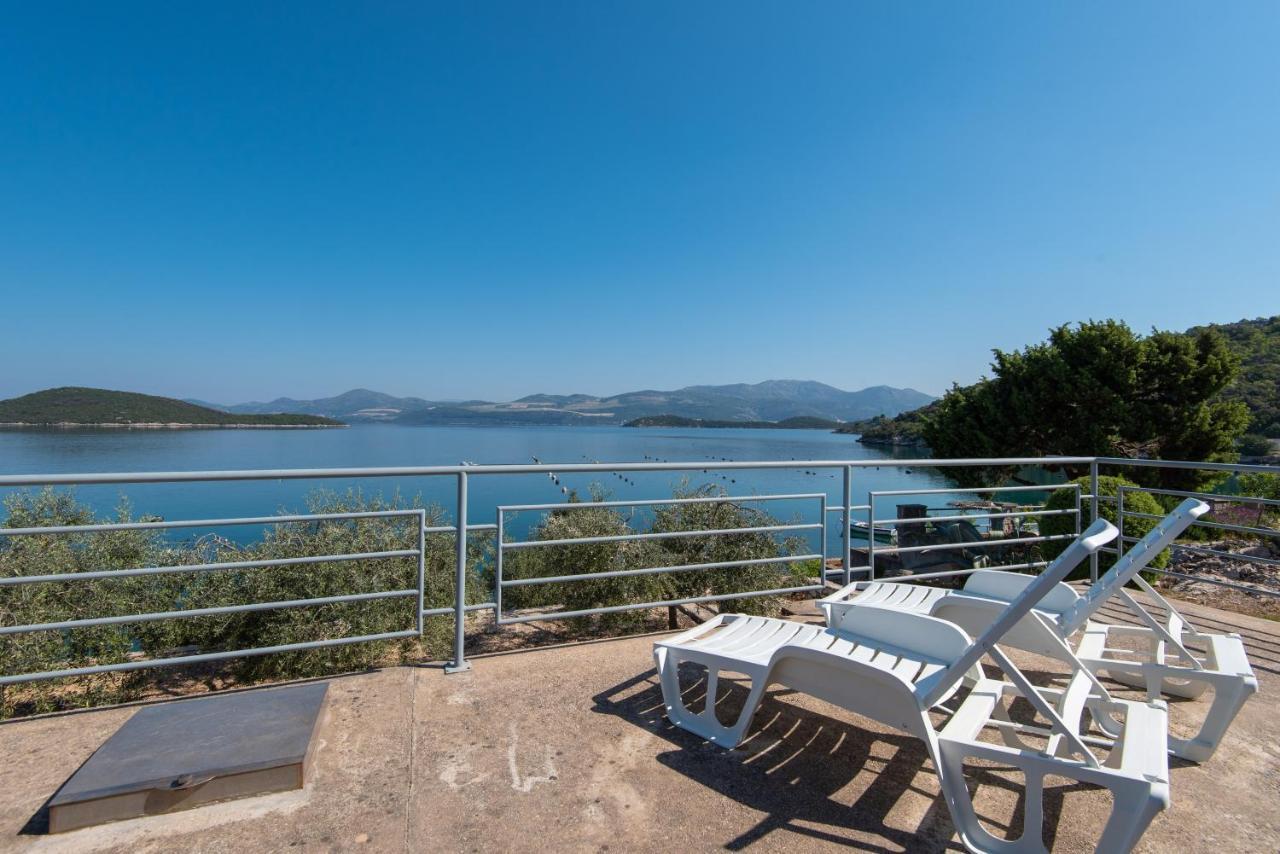 Apartments By The Sea Cove Pjestata, Peljesac - 12381 Putniković Exterior foto